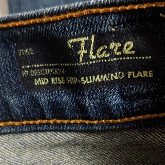 Red Engine Flare Jeans HH. - Picture 4 of 10